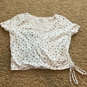 women’s hollister wrap baby tee